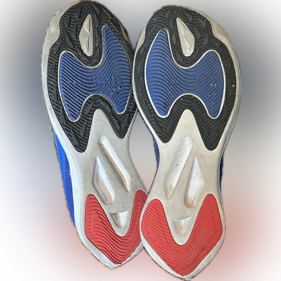 Nike Zoom Gravity Shoes 🏎️ - Picture 3 of 3